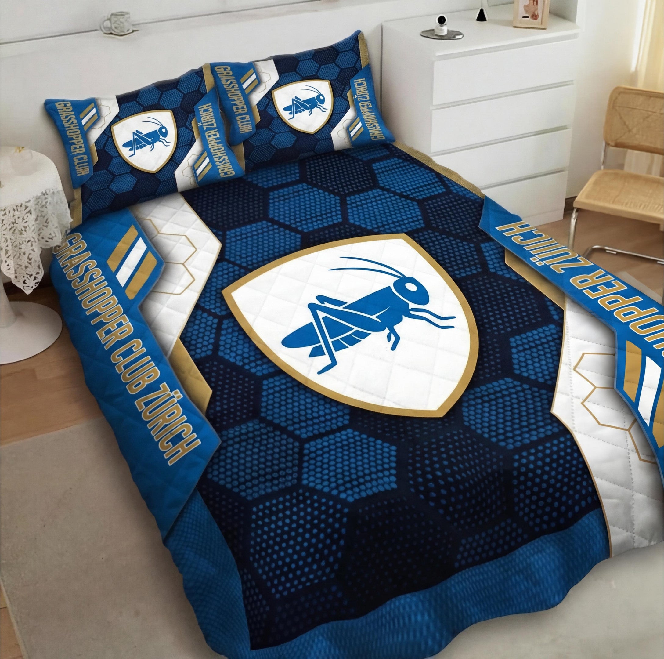 Grasshopper Club Zürich Inspired Full Bedding Set
